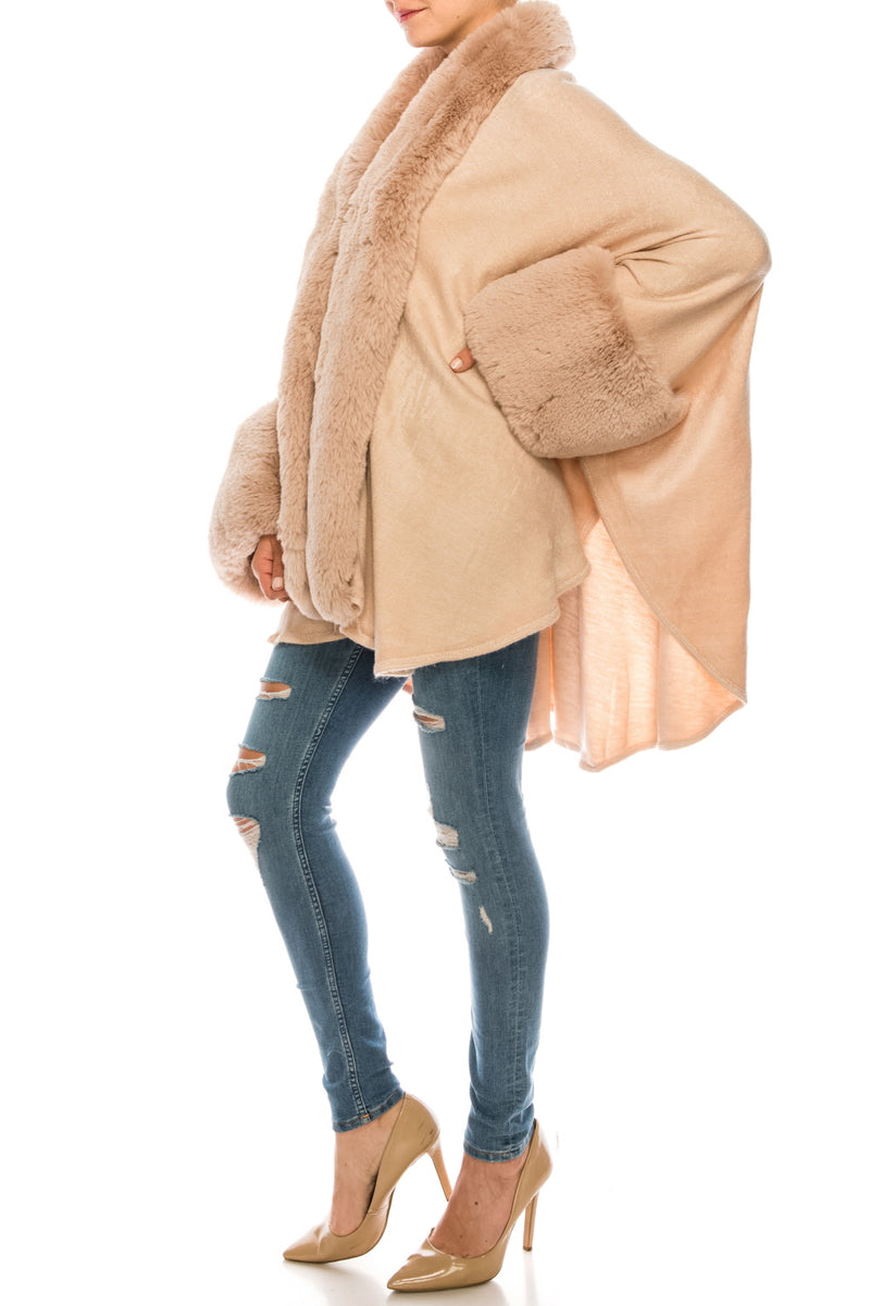 Segee Luxurious Faux Fur Trim Knit Poncho (Additional Colors)
