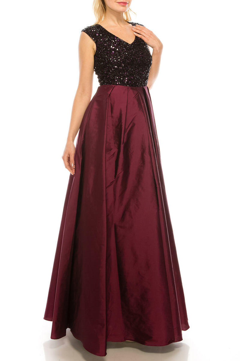 Aidan Mattox Black Deep Burgundy V-Neck Sequined Pleated Gown