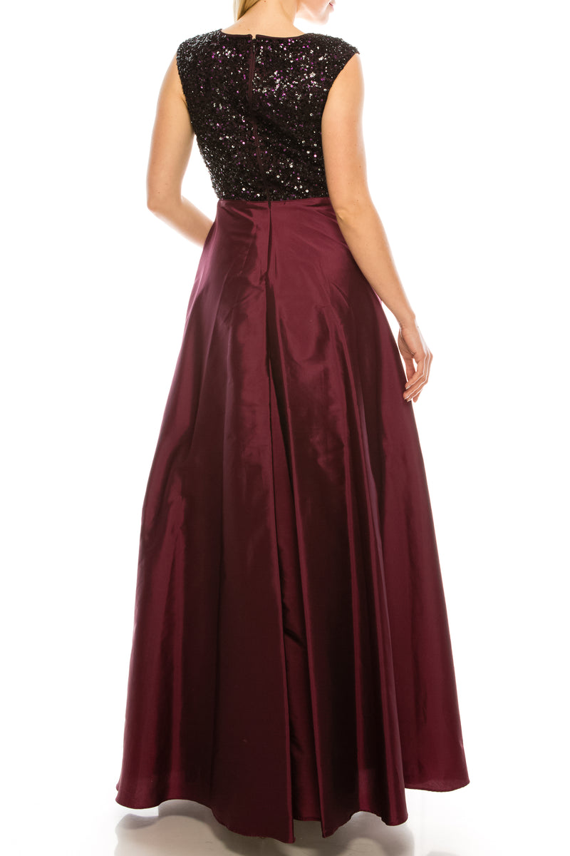 Aidan Mattox Black Deep Burgundy V-Neck Sequined Pleated Gown