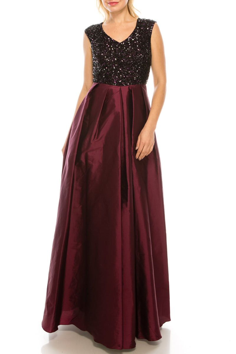 Aidan Mattox Black Deep Burgundy V-Neck Sequined Pleated Gown