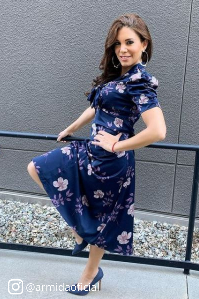 Maggy London Navy Lavender Floral Printed Satin Midi Dress