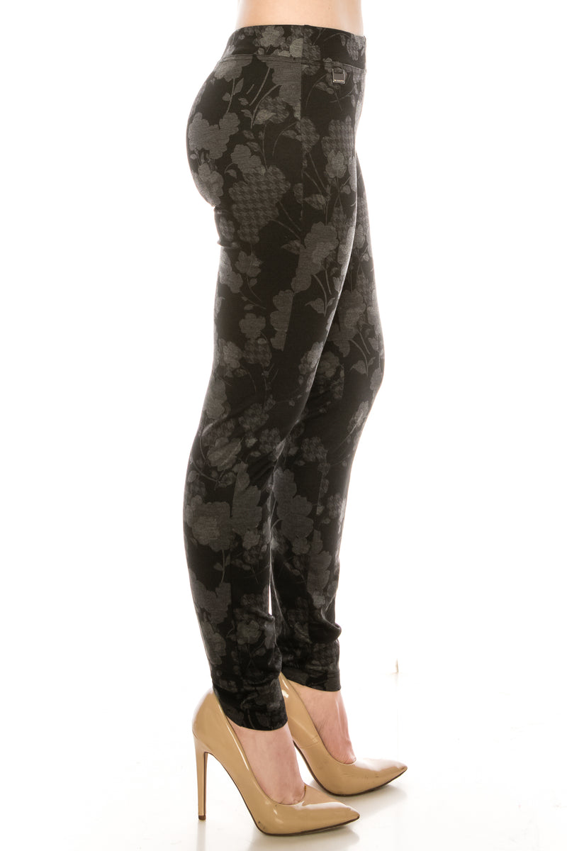 Zac & Rachel Black Grey Floral Print Figure Defining Legging Pants